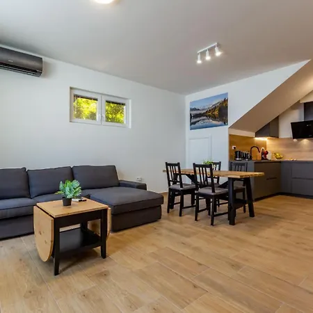 Apartment Dragica